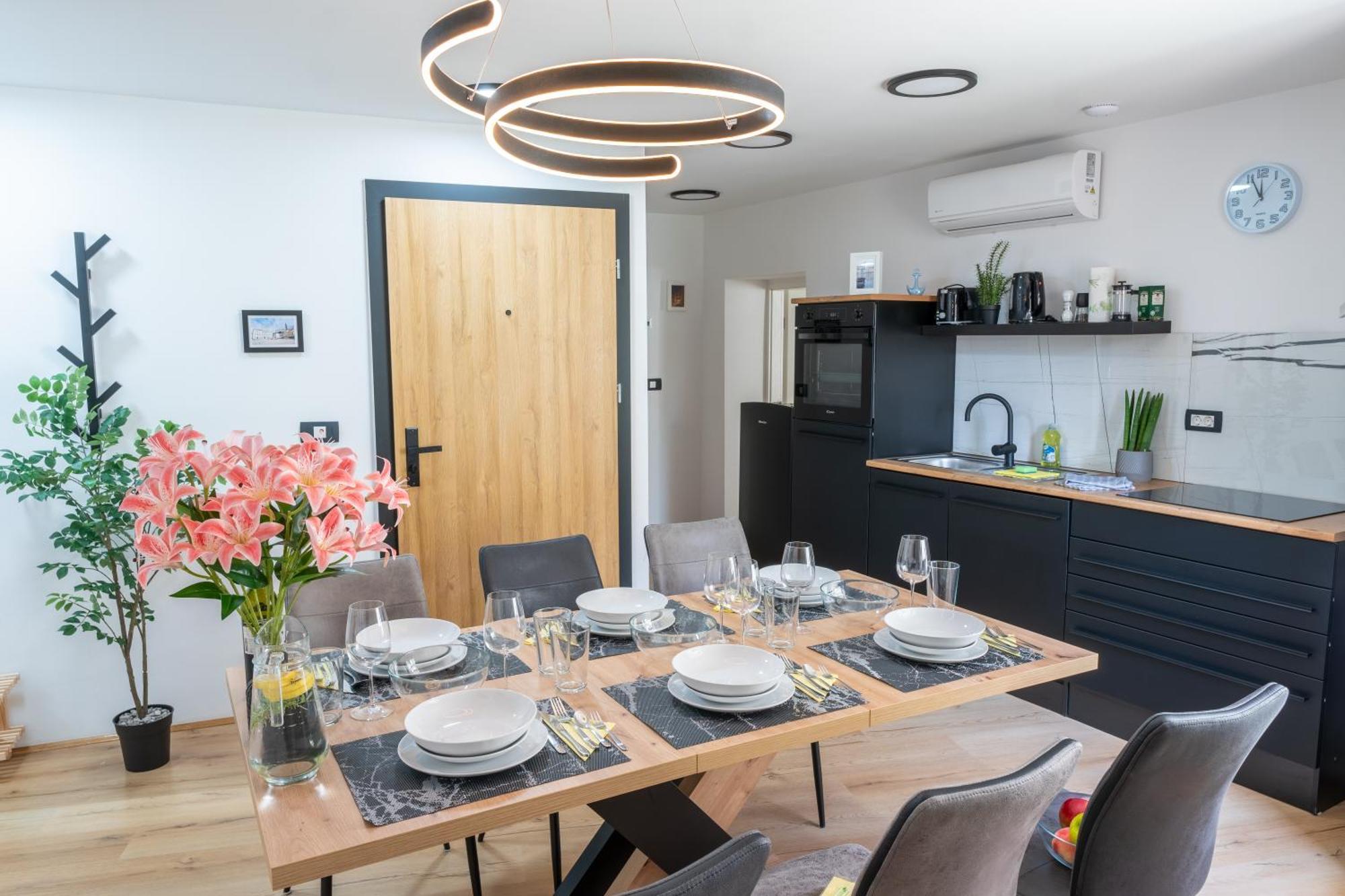 פיראן Via Paradiso Apartments מראה חיצוני תמונה